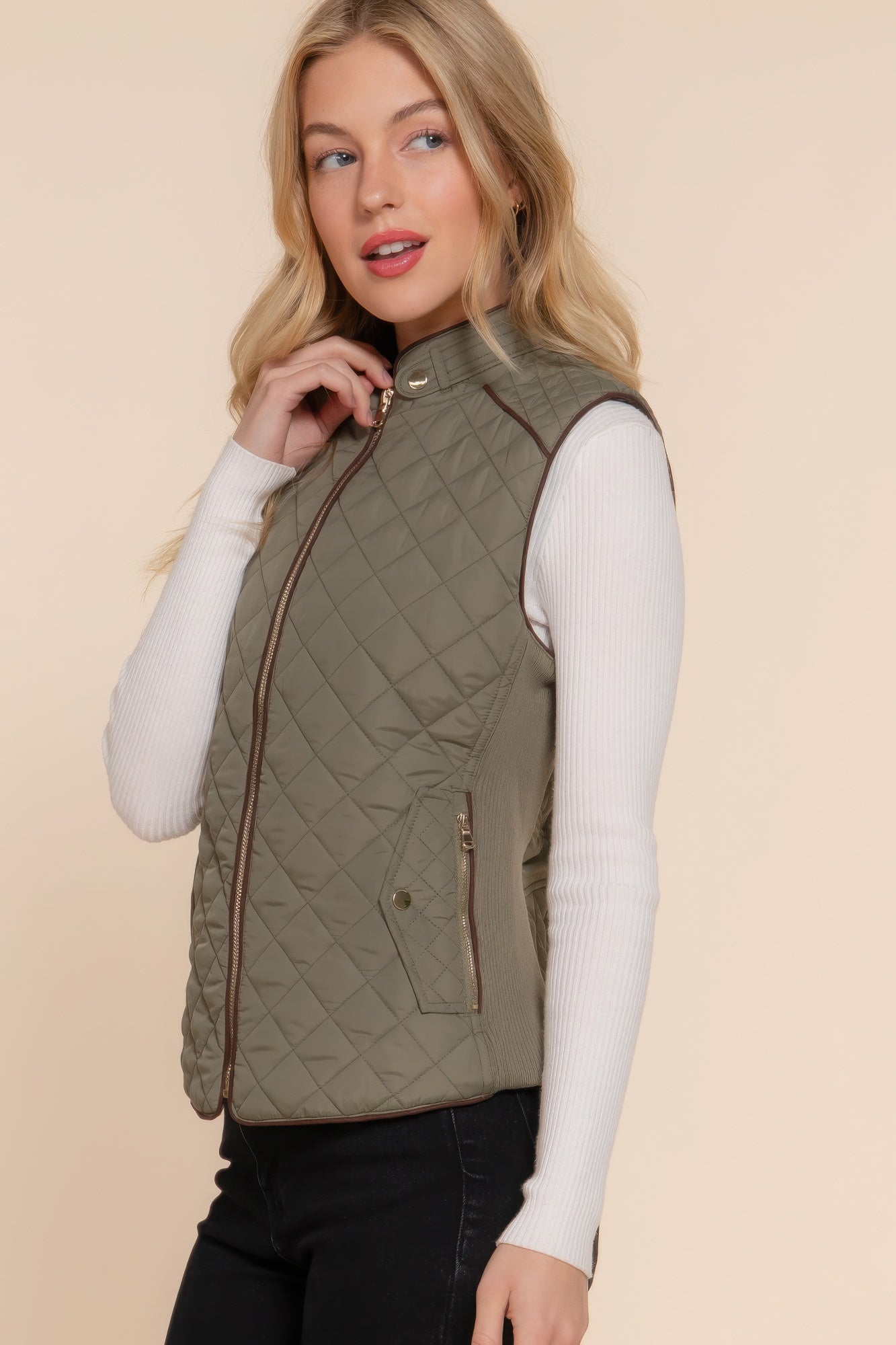 Suede Piping Quilted Padding Vest - Bejya