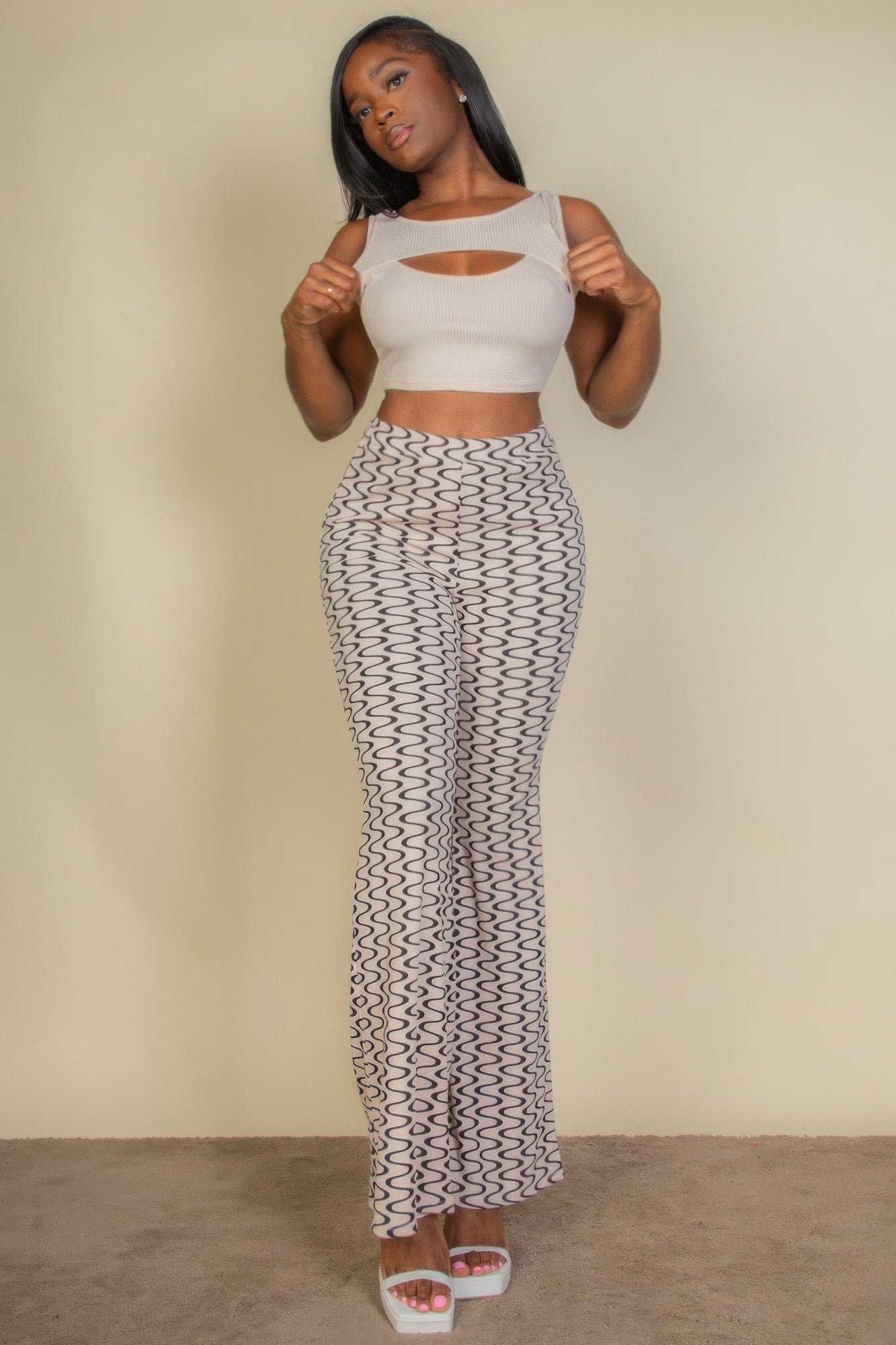 Ribbed Cut Out Front Crop Top - Bejya